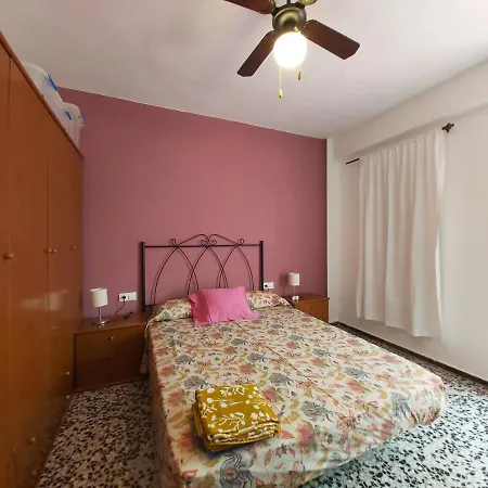 Manuelito Rooms II Valencia Habitación en casa particular